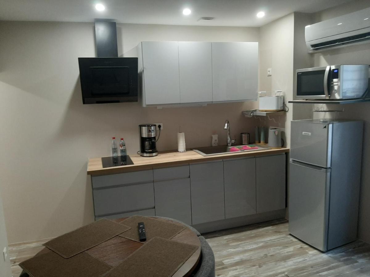 3 Apt T2 Cosy De 40 A 50 M2 Ideal Pour Un Deplacement Pro " Les Iris " Bourg-Saint-Andéol Εξωτερικό φωτογραφία