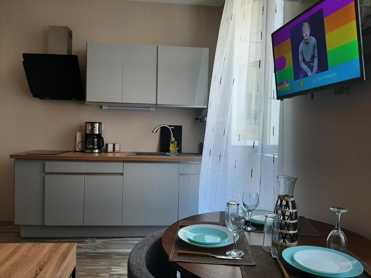 3 Apt T2 Cosy De 40 A 50 M2 Ideal Pour Un Deplacement Pro " Les Iris " Bourg-Saint-Andéol Εξωτερικό φωτογραφία